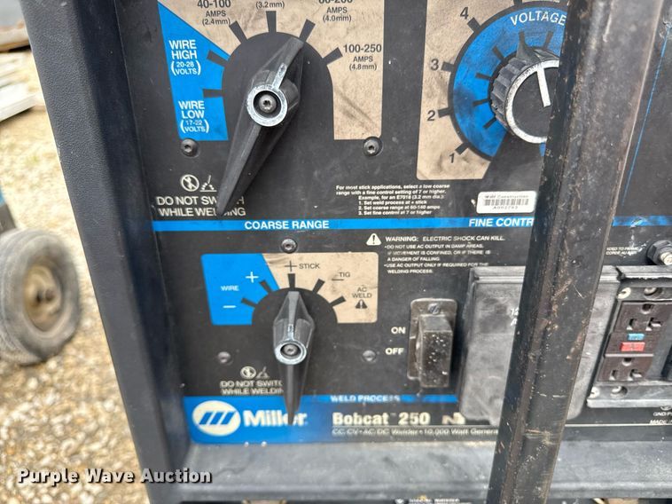 image for item DY8033 Miller Bobcat 250 welder