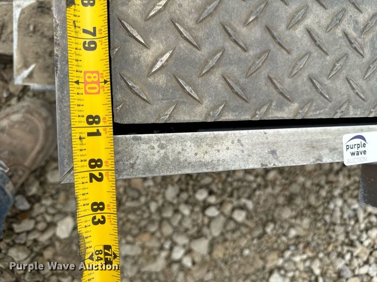 image for item DY8034 (2) roof hatches