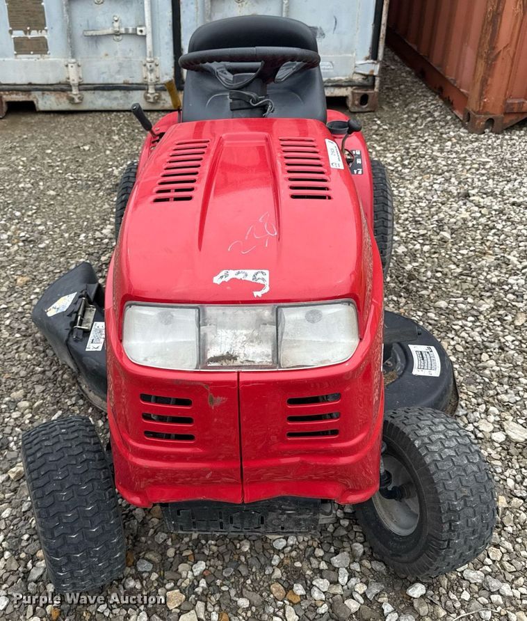 image for item DY8036 2007 Troy Bilt Pony lawn mower