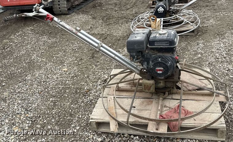 image for item DY8038 Whiteman power trowel