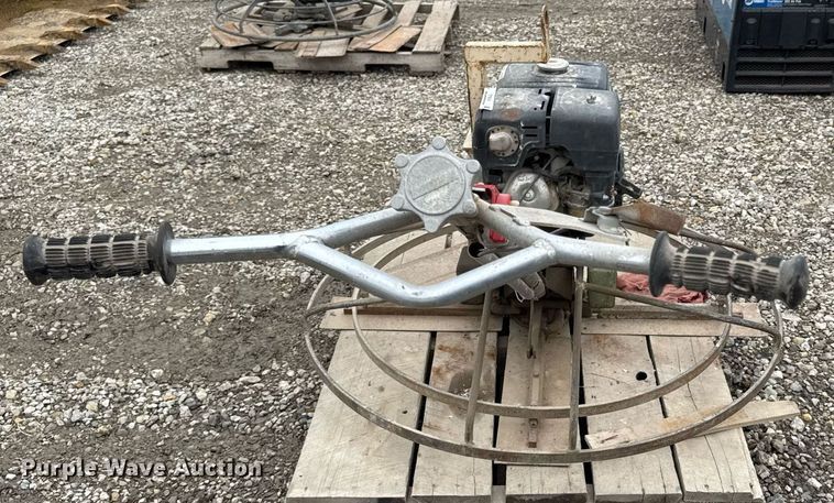 image for item DY8038 Whiteman power trowel