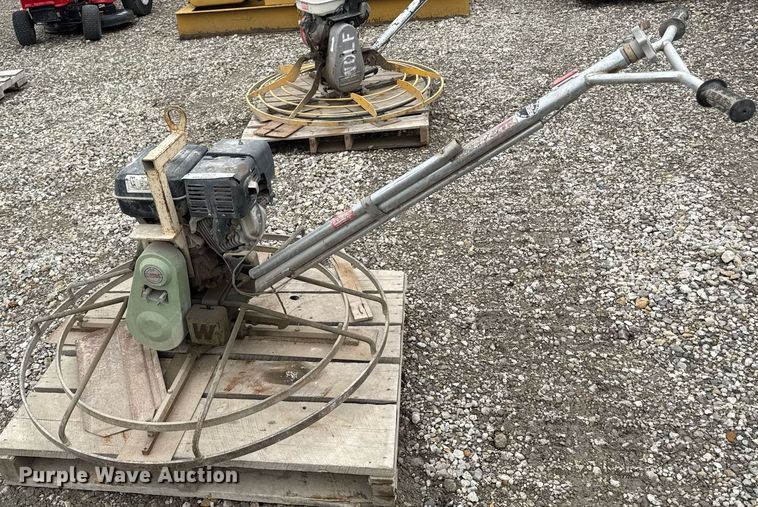 image for item DY8038 Whiteman power trowel