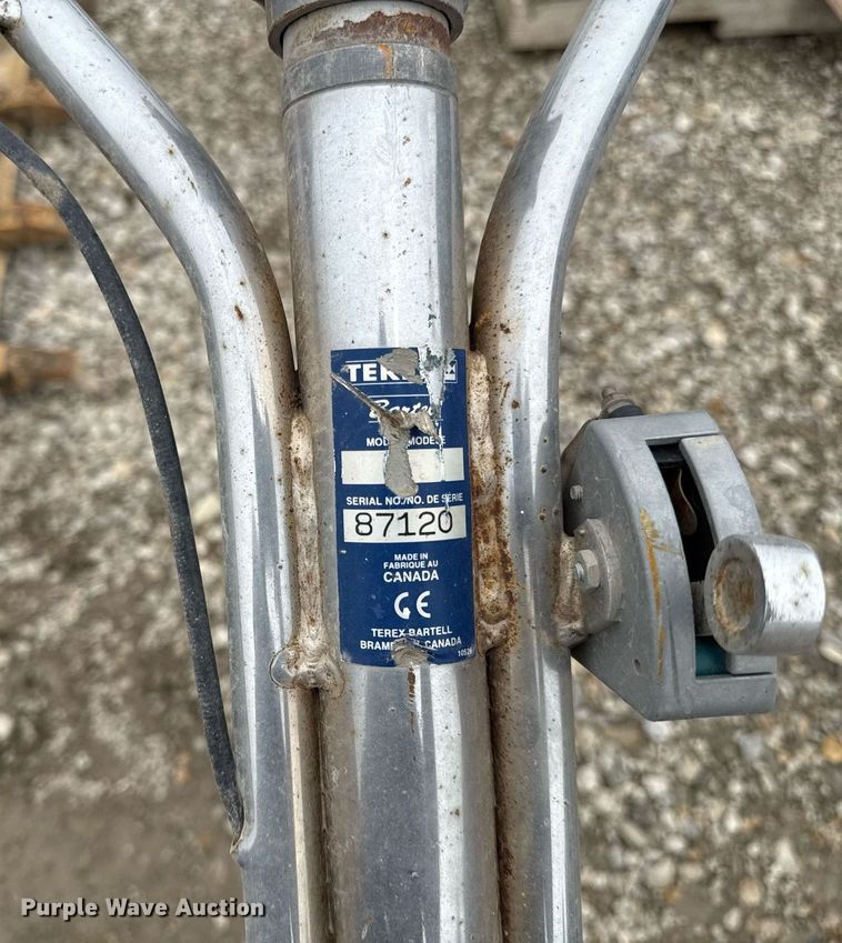 image for item DY8040 Terex power trowel