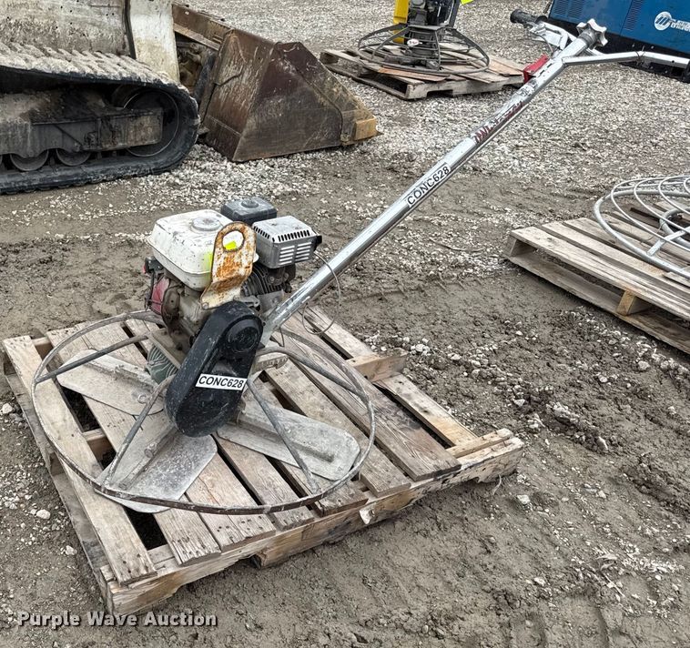 image for item DY8041 Whiteman CONC28 power trowel