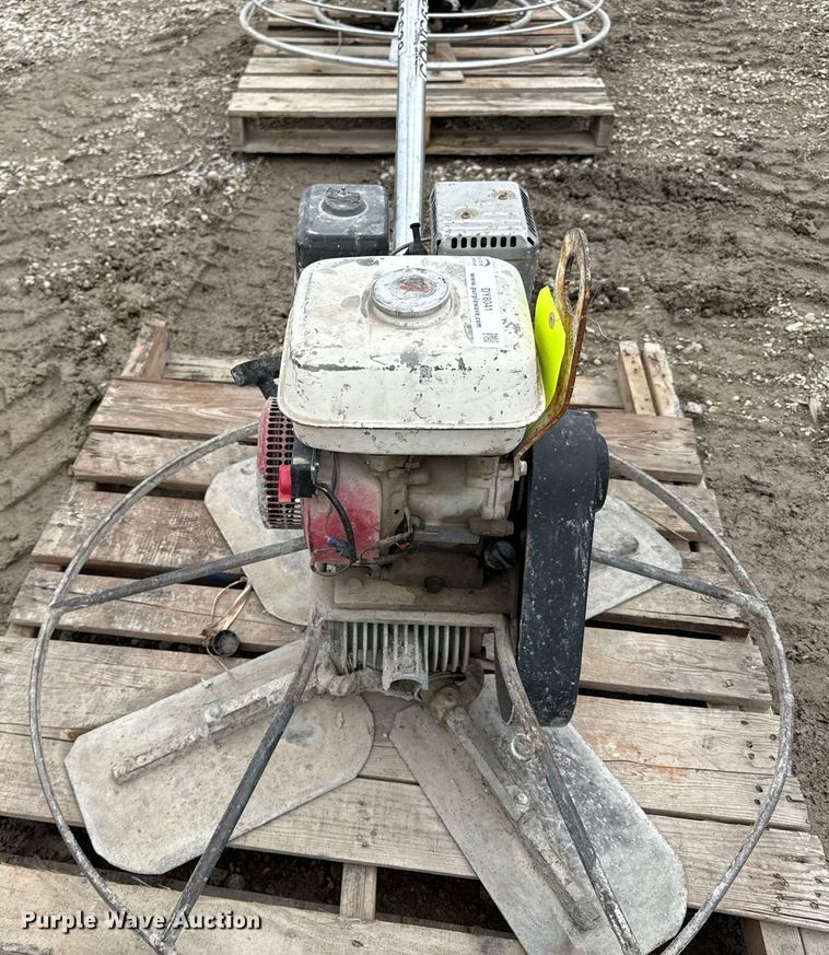 image for item DY8041 Whiteman CONC28 power trowel