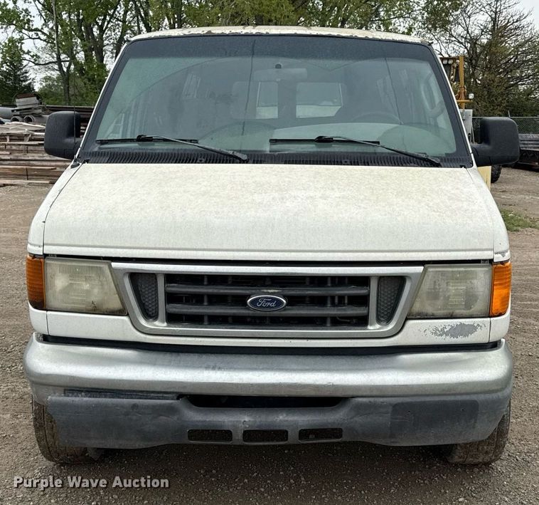 image for item DY8042 2006 Ford E350 Super Duty van