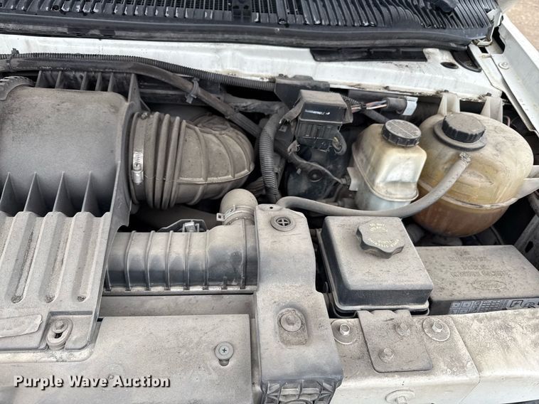 image for item DY8042 2006 Ford E350 Super Duty van