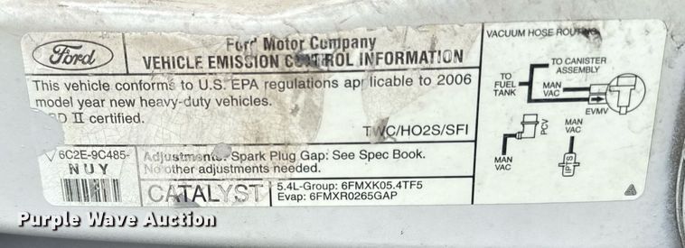 image for item DY8042 2006 Ford E350 Super Duty van