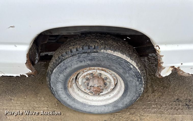 image for item DY8042 2006 Ford E350 Super Duty van