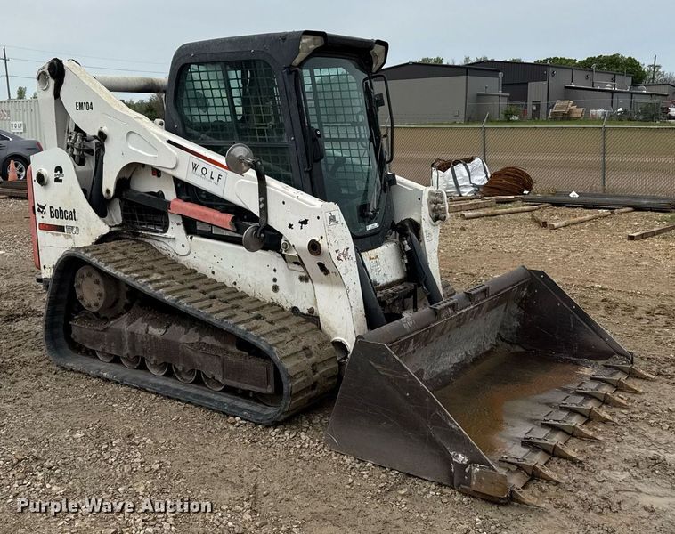 image for item DY8043 2016 Bobcat T750 tracked skid steer loader