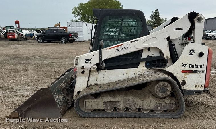 image for item DY8043 2016 Bobcat T750 tracked skid steer loader