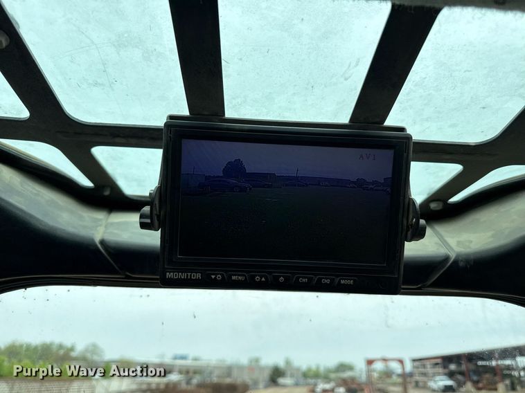 image for item DY8044 2018 Bobcat T770 tracked skid steer loader