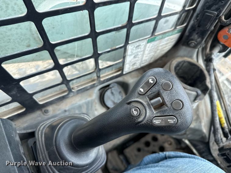 image for item DY8044 2018 Bobcat T770 tracked skid steer loader