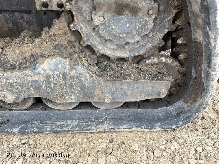 image for item DY8044 2018 Bobcat T770 tracked skid steer loader