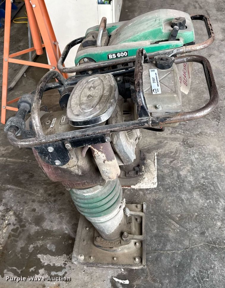 image for item DY8047 (2) Wacker Neuson plate compactors