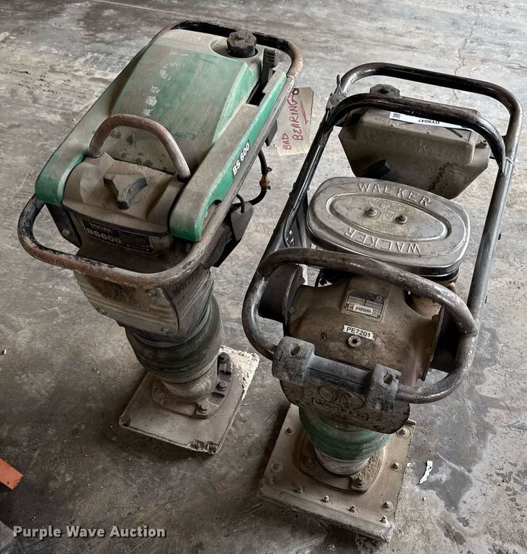 image for item DY8047 (2) Wacker Neuson plate compactors
