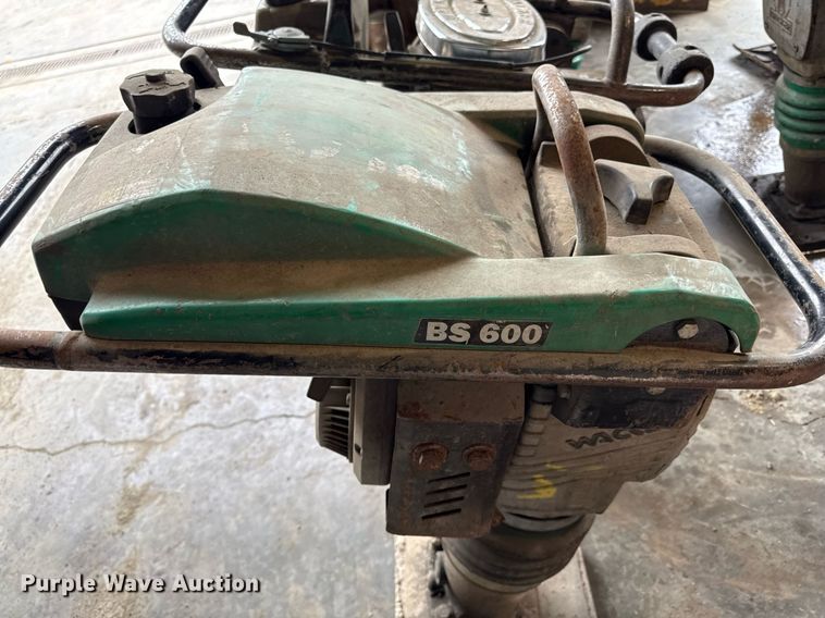 image for item DY8047 (2) Wacker Neuson plate compactors