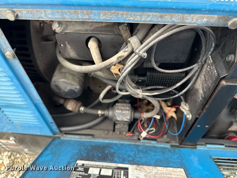 image for item DY8050 Miller Trailblazer 302 Air Pak  welder/generator