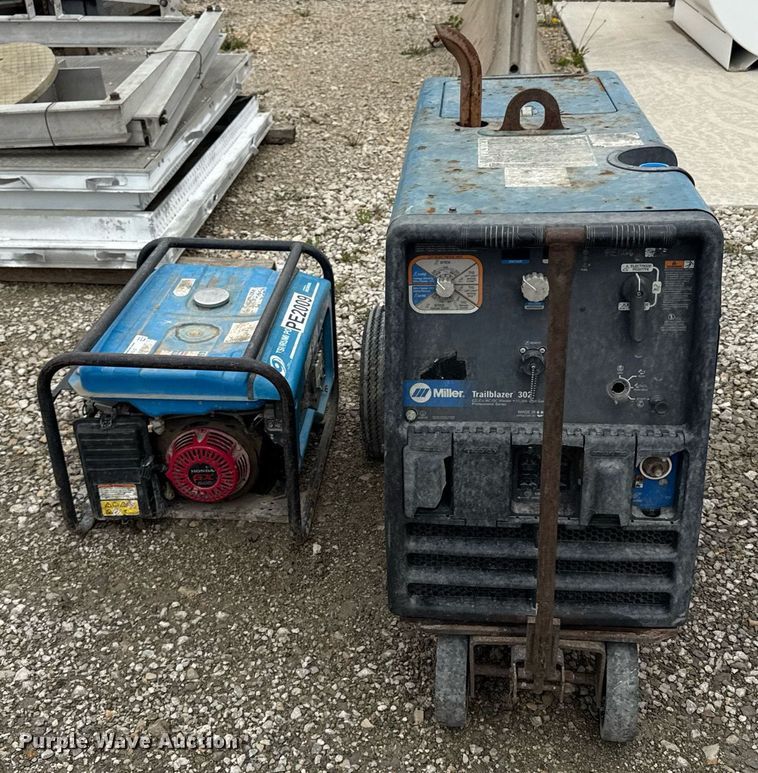 image for item DY8051 (3) welder/generators