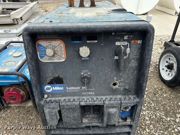 image for item DY8051 (3) welder/generators