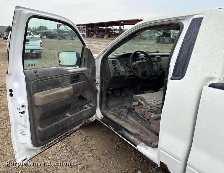 image for item DY8053 2010 Ford F150 pickup truck