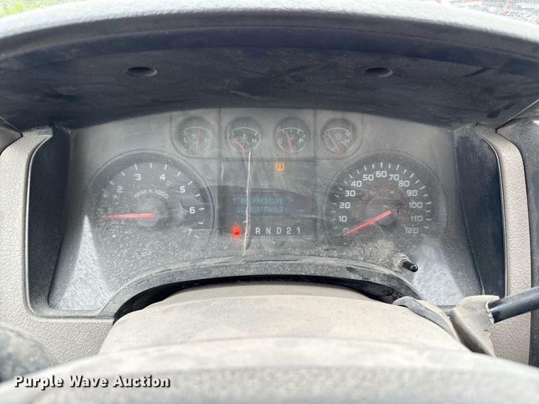 image for item DY8053 2010 Ford F150 pickup truck