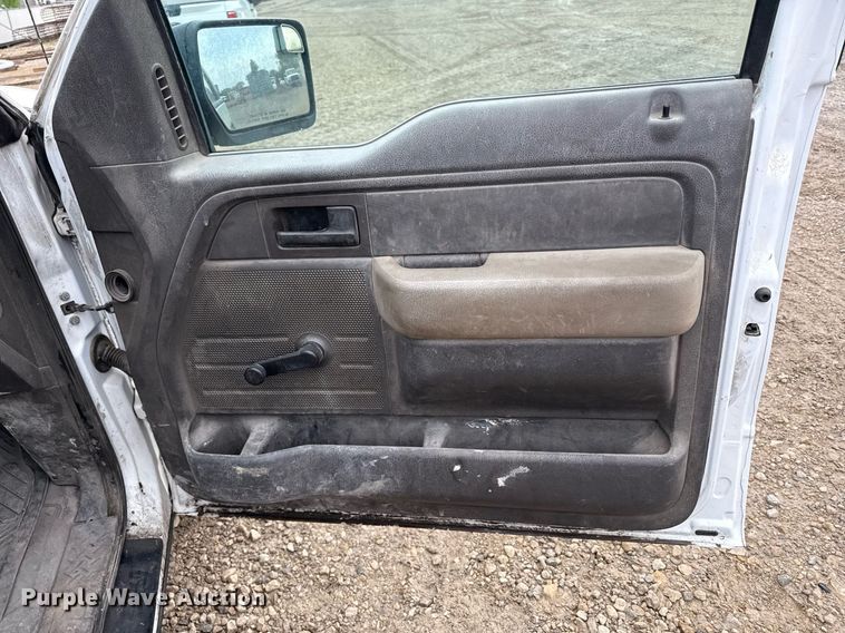 image for item DY8053 2010 Ford F150 pickup truck