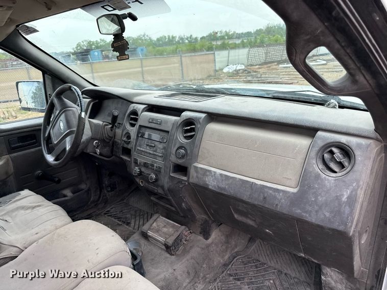 image for item DY8053 2010 Ford F150 pickup truck