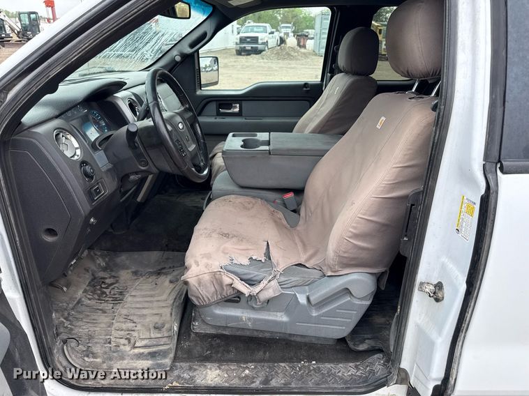 image for item DY8054 2014 Ford F150 SuperCab pickup truck