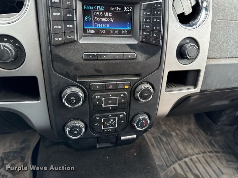 image for item DY8054 2014 Ford F150 SuperCab pickup truck