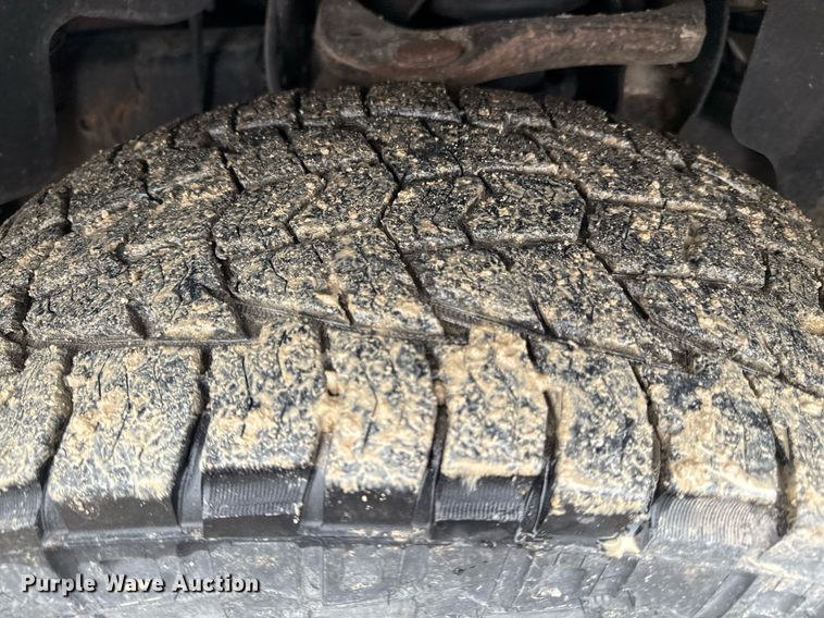 image for item DY8054 2014 Ford F150 SuperCab pickup truck