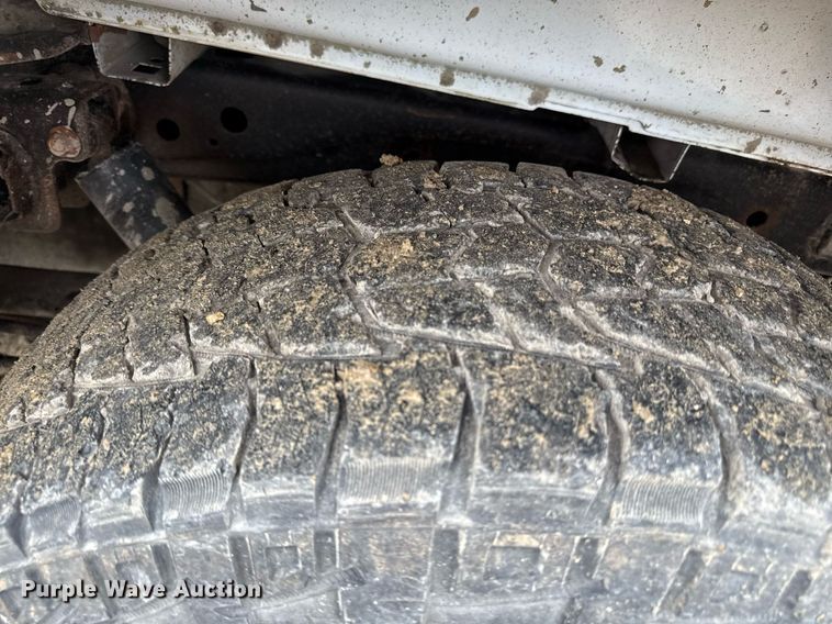 image for item DY8054 2014 Ford F150 SuperCab pickup truck