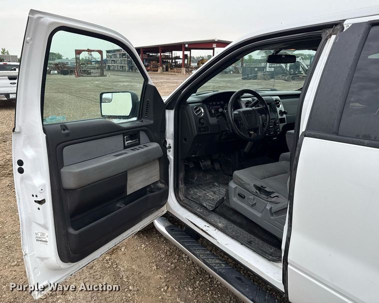 image for item DY8055 2014 Ford F150 SuperCab pickup truck