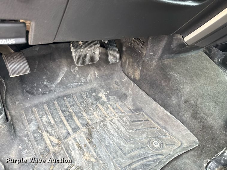 image for item DY8055 2014 Ford F150 SuperCab pickup truck