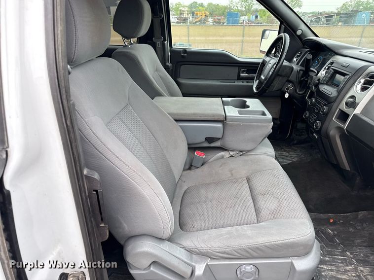 image for item DY8055 2014 Ford F150 SuperCab pickup truck