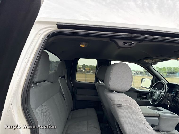 image for item DY8055 2014 Ford F150 SuperCab pickup truck