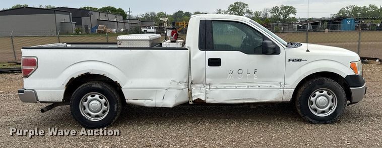 image for item DY8056 2013 Ford F150 pickup truck