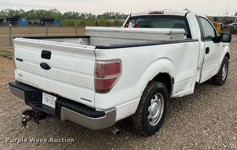 image for item DY8056 2013 Ford F150 pickup truck