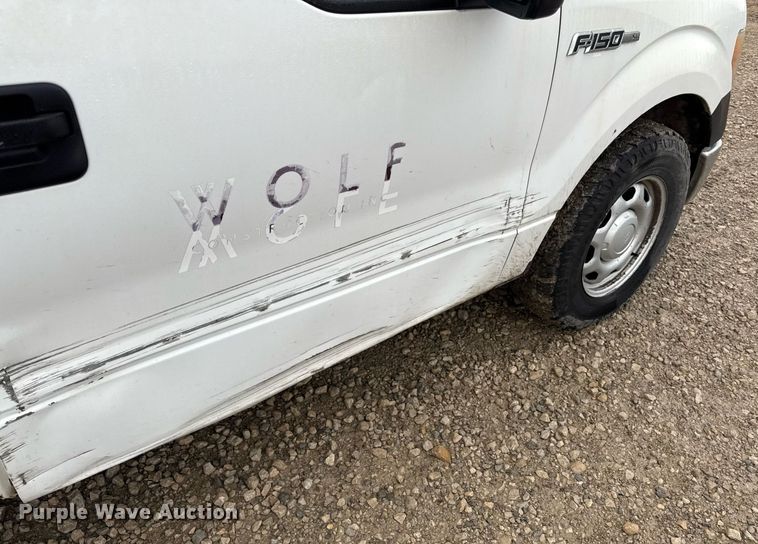 image for item DY8056 2013 Ford F150 pickup truck