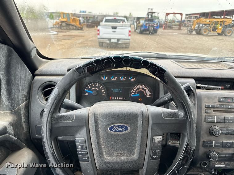 image for item DY8056 2013 Ford F150 pickup truck