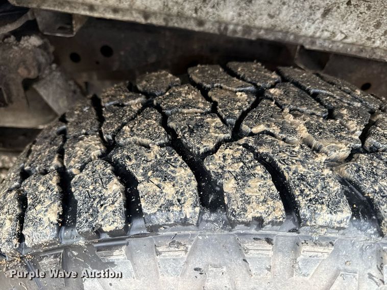 image for item DY8056 2013 Ford F150 pickup truck