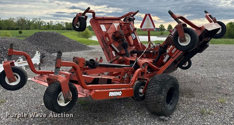 image for item DY8086 Rhino Turf Flex batwing finish mower