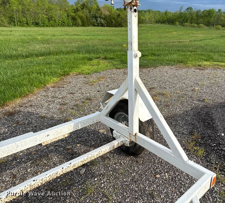 image for item DY8087 Roose reel trailer