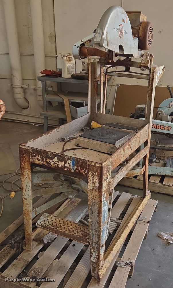 image for item DZ2975 Target masonry saw