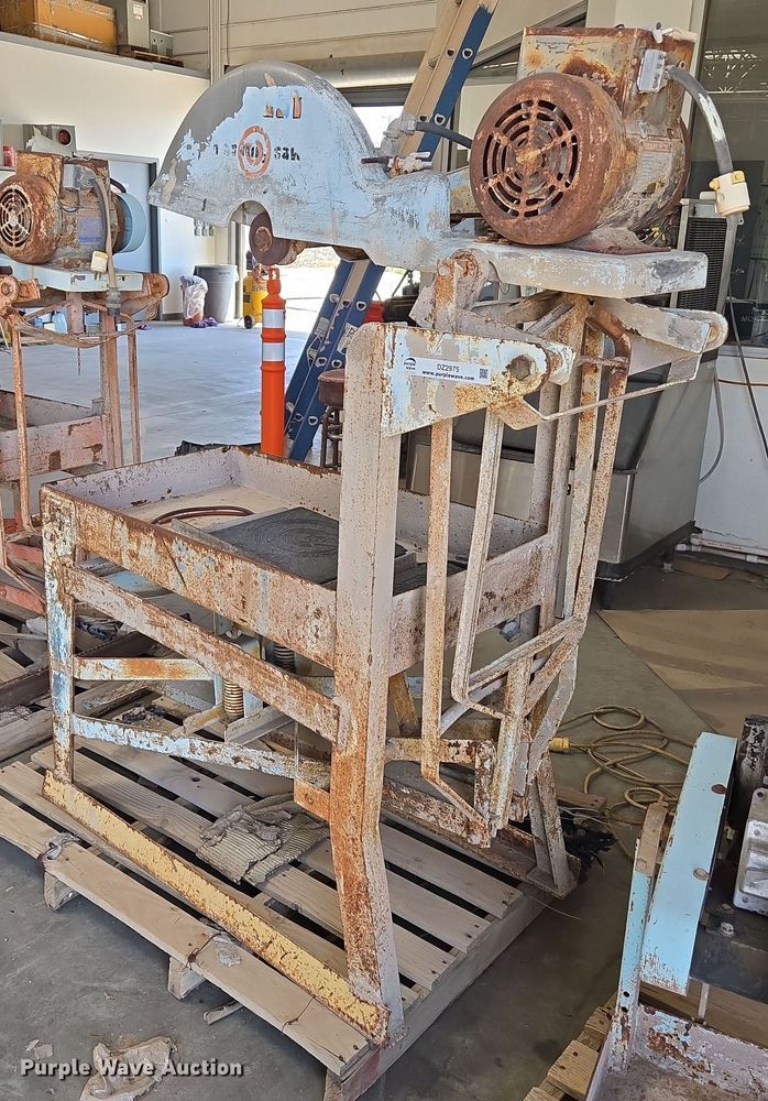 image for item DZ2975 Target masonry saw