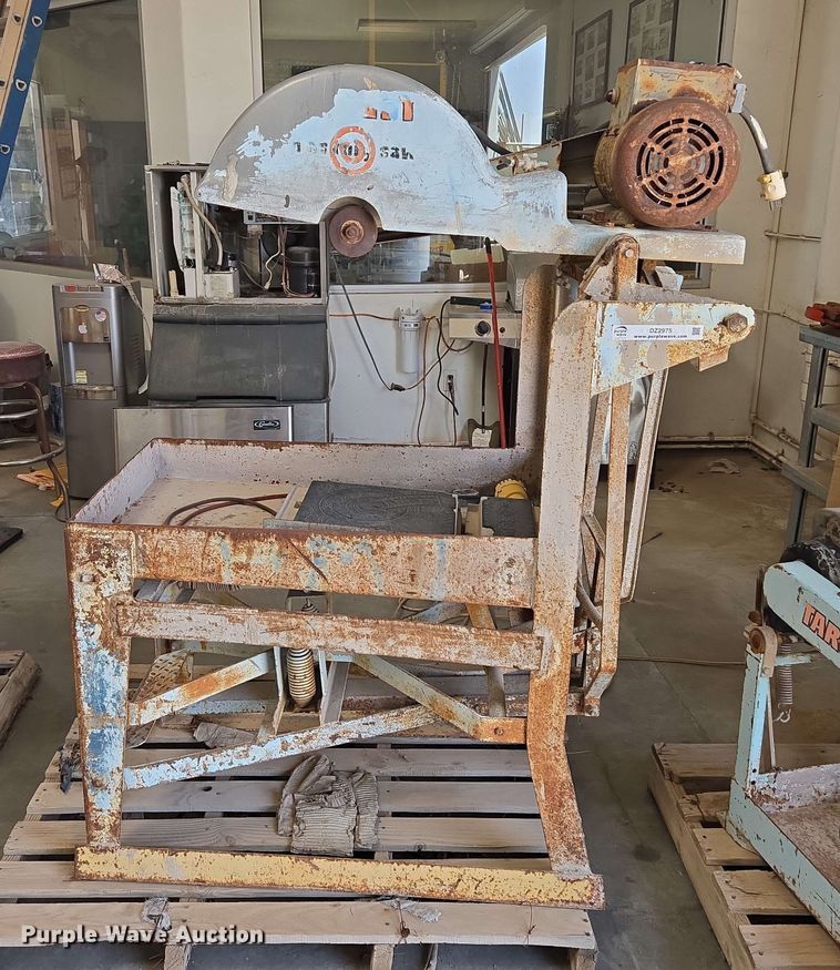 image for item DZ2975 Target masonry saw