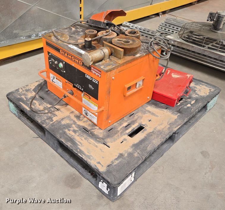 image for item DZ2978 Diamond DBD-32X  portable rebar bender