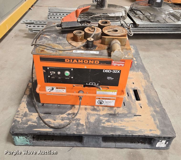 image for item DZ2978 Diamond DBD-32X  portable rebar bender