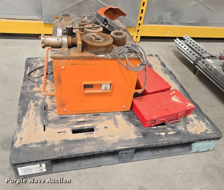 image for item DZ2978 Diamond DBD-32X  portable rebar bender