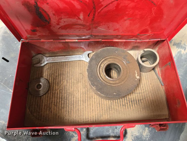 image for item DZ2978 Diamond DBD-32X  portable rebar bender